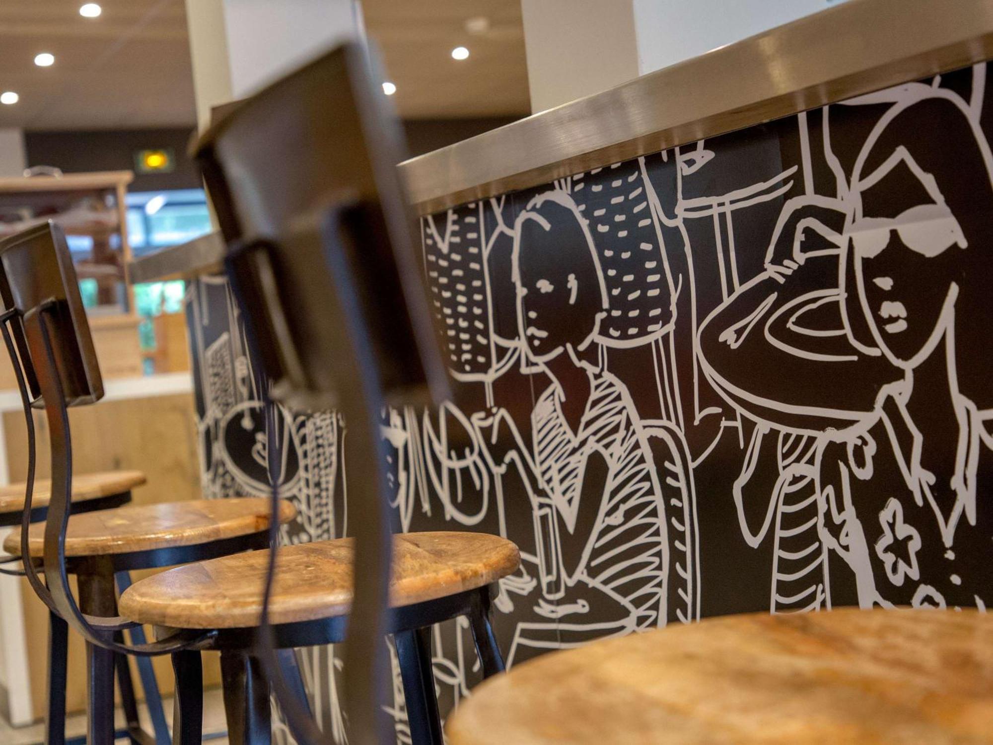 Ibis Brignoles Provence Verte Eksteriør bilde
